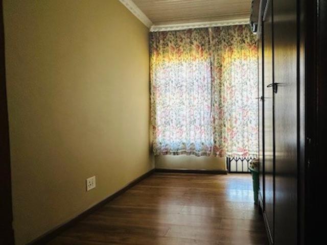 3 Bedroom House For Sale in Rondebult