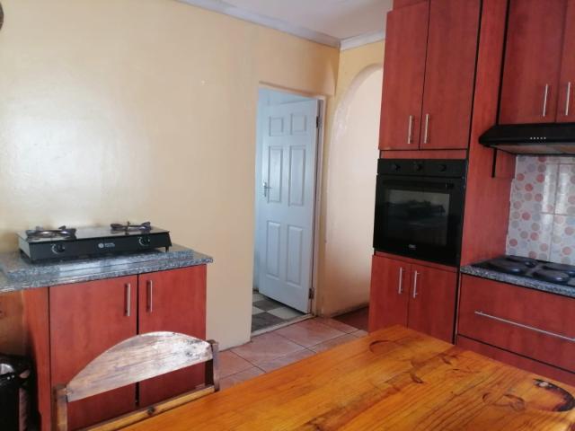 3 Bedroom House For Sale in Rosedale