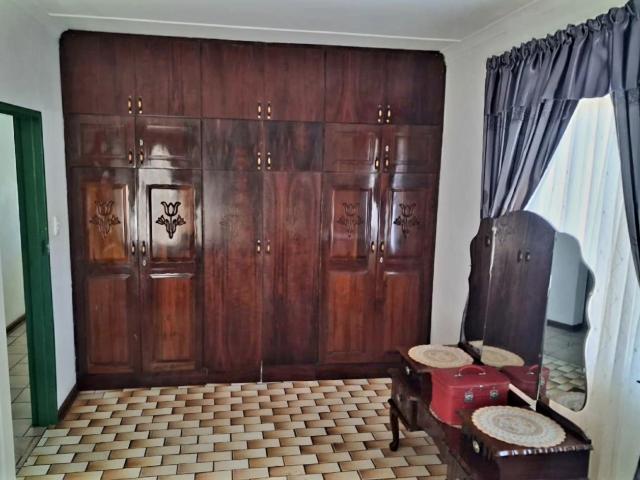 3 Bedroom House For Sale in Rosedale