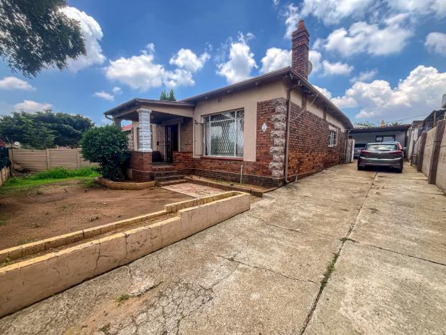 3 Bedroom House For Sale in Rosettenville