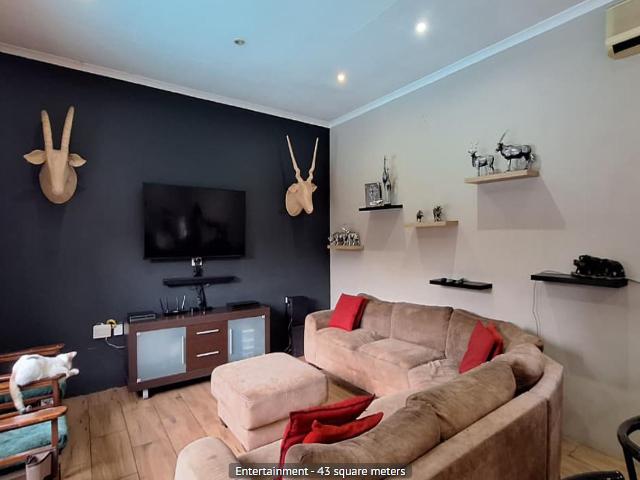 3 Bedroom House For Sale in Raceview