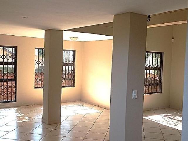 3 Bedroom house for sale in Raceview, Alberton