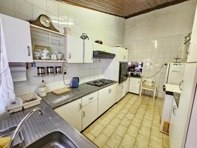 3 Bedroom house for sale in Rainham, Phoenix