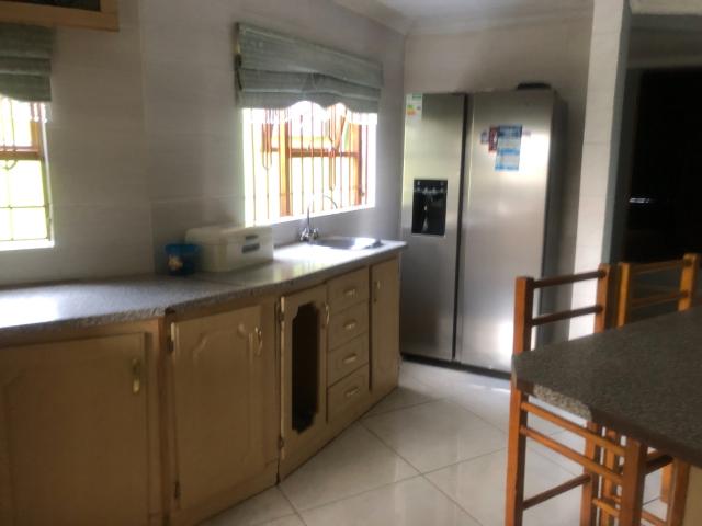 3 Bedroom House For Sale in Rangeview
