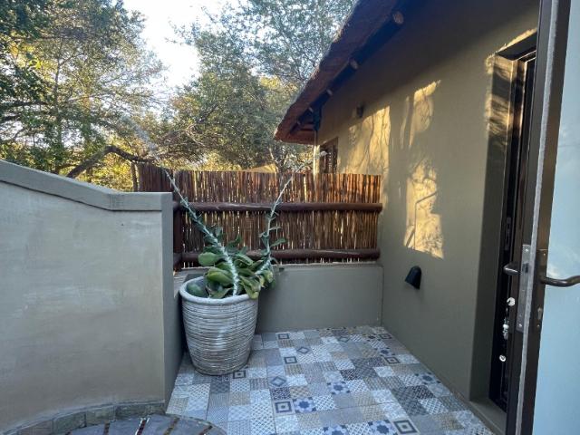 3 Bedroom House For Sale in Raptors View Wildlife Estate