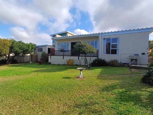 3 Bedroom house for sale in Reebok, Groot Brakrivier