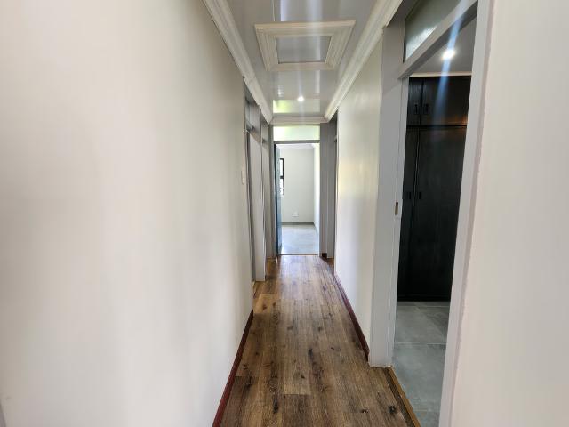 3 Bedroom House For Sale in Riebeeckstad