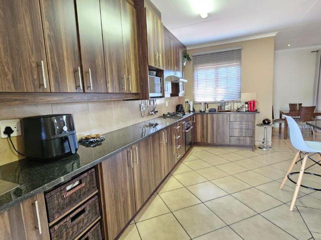 3 Bedroom House Sold in Rietfontein