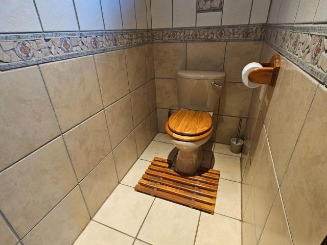 3 Bedroom House For Sale in Waverley