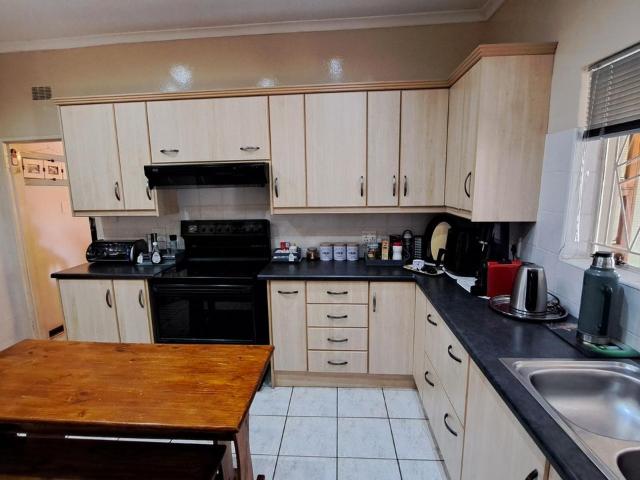 3 Bedroom house for sale in West Bank, Oudtshoorn