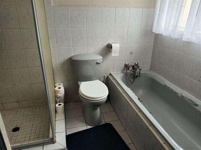 3 Bedroom House For Sale in Witbank Ext 5