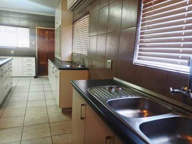 3 Bedroom House For Sale in Wilkoppies