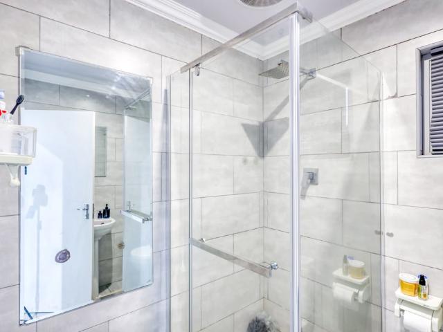 3 Bedroom House For Sale in Wilsonia