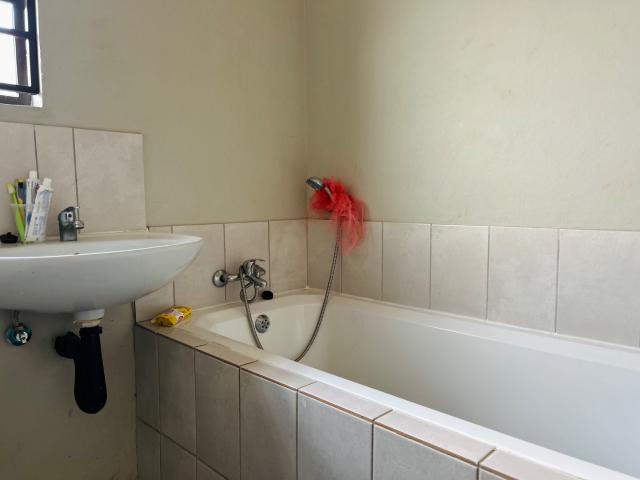 3 Bedroom House For Sale in Windmill Park