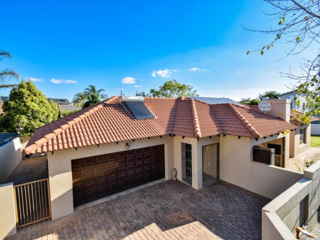 3 Bedroom House For Sale in The Meadows