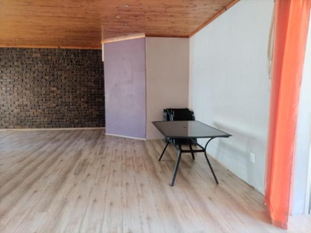 3 Bedroom house for sale in Theresapark, Akasia