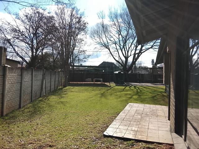 3 Bedroom House For Sale in Three Rivers