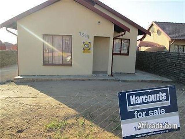 3 Bedroom House For Sale in Tlhabane