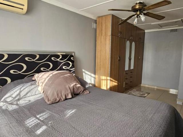 3 Bedroom house for sale in Trenance Manor, Phoenix