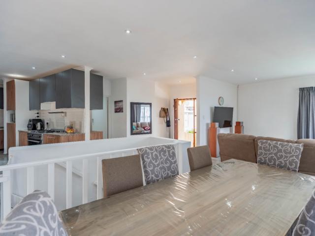 3 Bedroom House For Sale in Umgeni Park