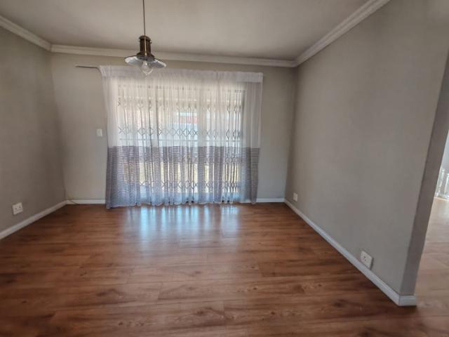 3 Bedroom House For Sale in Vaalpark