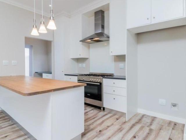 3 Bedroom House For Sale in Val de Vie Estate