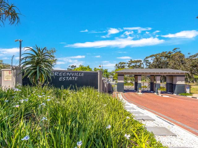 3 Bedroom House For Sale in Valmary Park