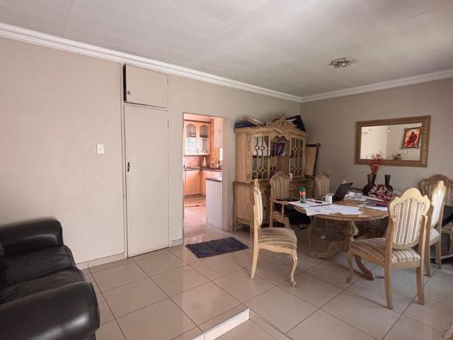 3 Bedroom house for sale in Vanderbijlpark SE 6