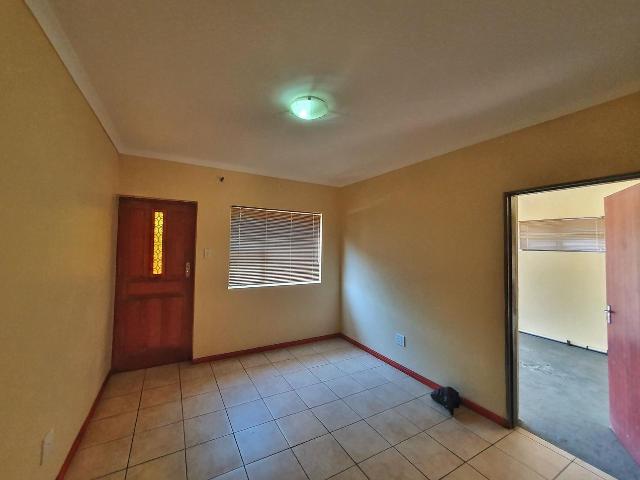 3 Bedroom House For Sale in Vanes Estate
