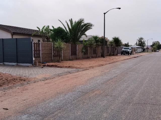 3 Bedroom House For Sale in Velddrif