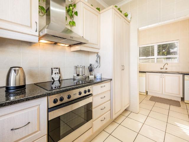 3 Bedroom House For Sale in Zevendal