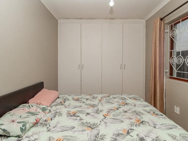 3 Bedroom house for sale in Zeekoevlei, Cape Town