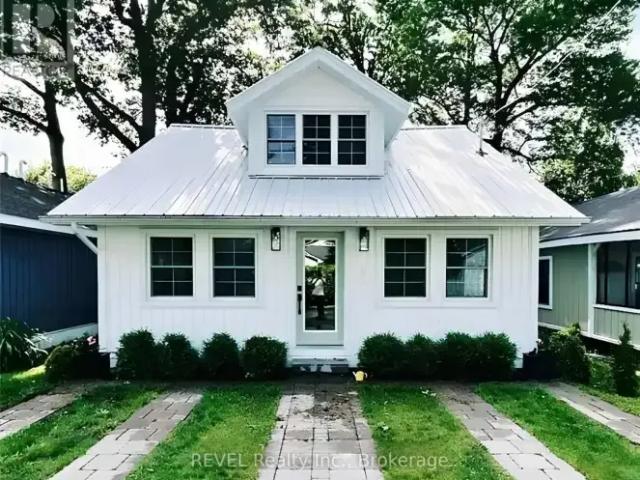 3 Bedroom House Fort Erie ON 104864197