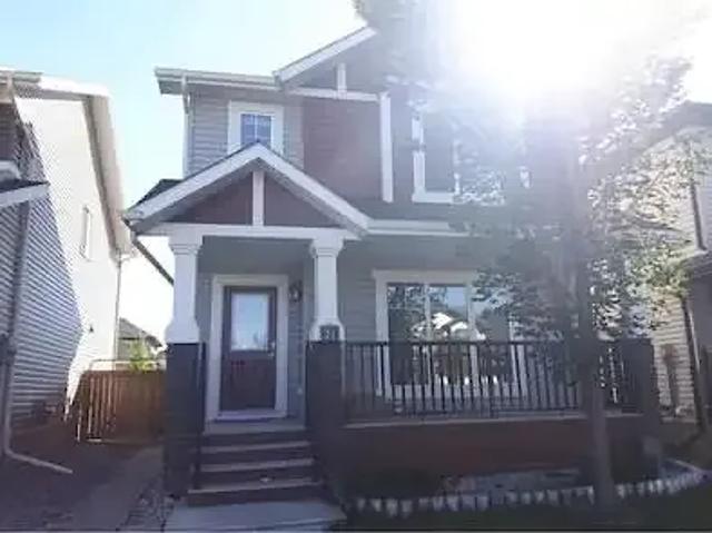3 Bedroom House Fort Saskatchewan AB 103060459
