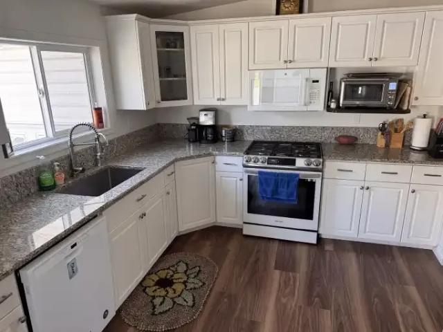 3 Bedroom House Fernie BC 105047895