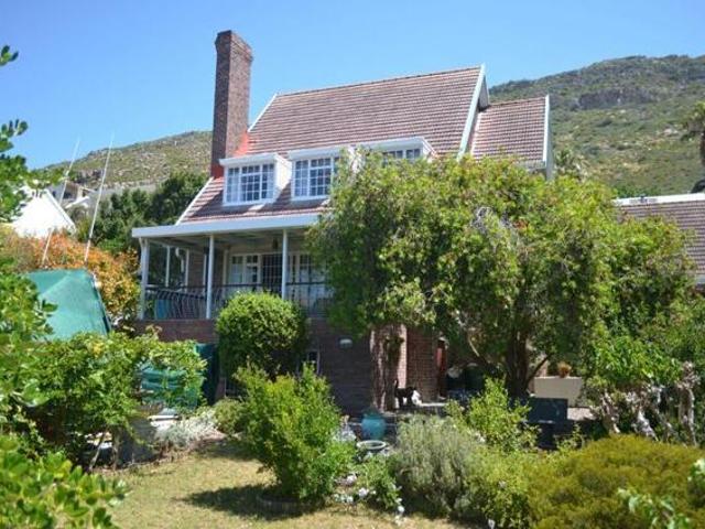 3 Bedroom House Fish Hoek Western Cape 26400 DS88417439