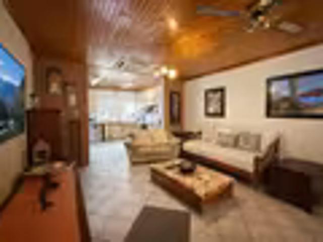 3 Bedroom House Flora Gardens Flora Gardens 103693748