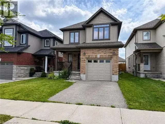 3 Bedroom House Kitchener ON LS101556239