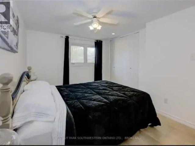 3 Bedroom House Kitchener ON LS102794910