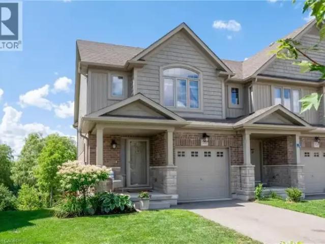3 Bedroom House Kitchener ON LS99794129