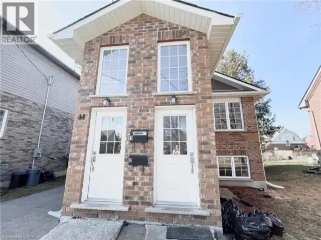3 Bedroom House Kitchener ON LS99004617