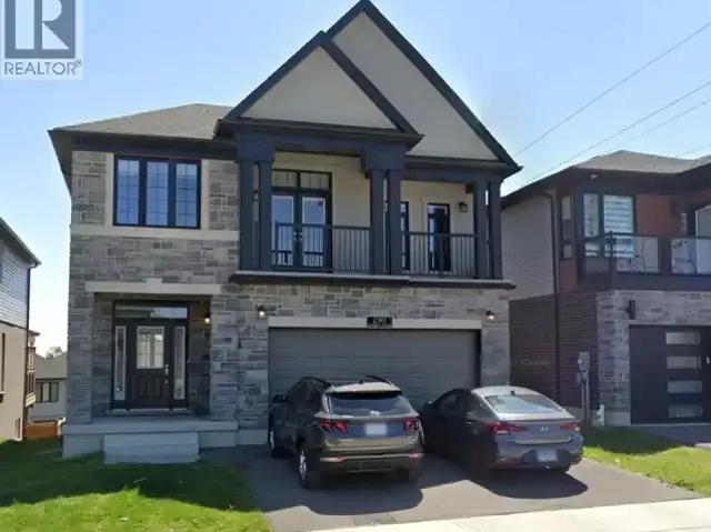 3 Bedroom House Kitchener ON 100171235