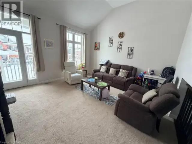 3 Bedroom House Kitchener ON 101148966