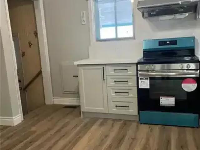 3 Bedroom House Kitchener ON 103091638