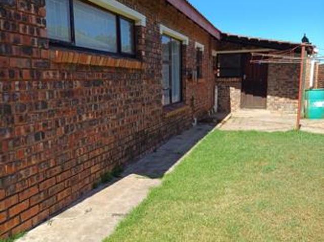 3 Bedroom House in C Place