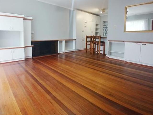 3 Bedroom House in Cotswold