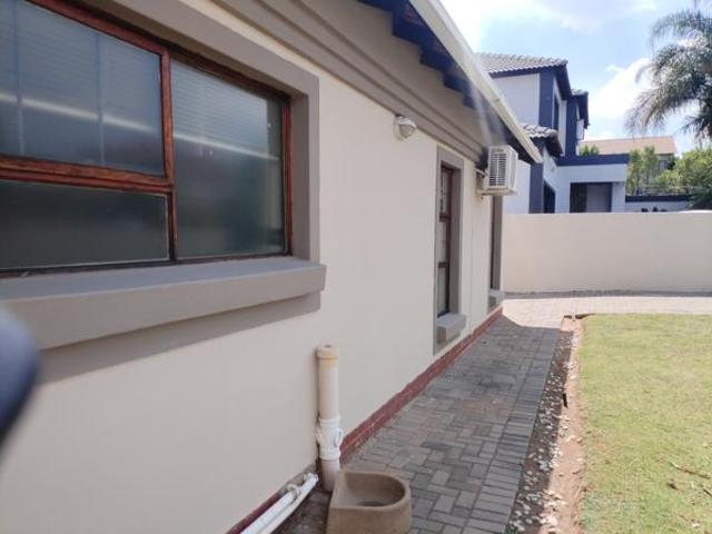 3 Bedroom House in Country View