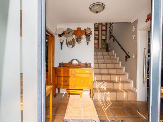 3 Bedroom House in Country Club