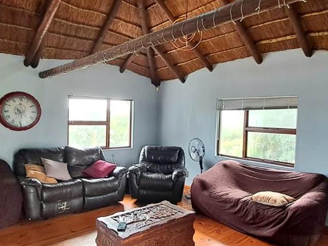 3 Bedroom House in Cove Rock