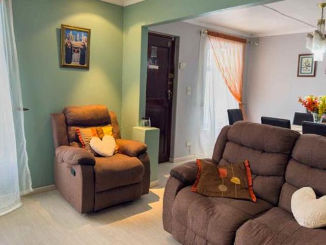 3 Bedroom House in Colorado Park